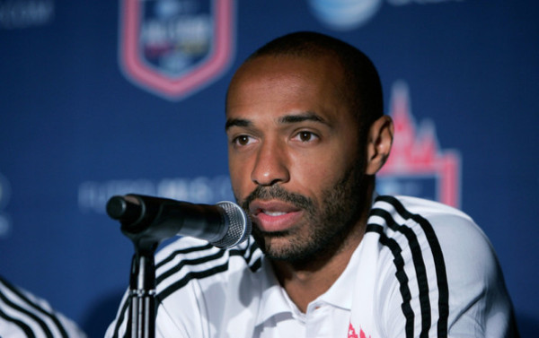 Thierry Henry: 'Xavi debe quedarse en el Barça toda su vida”