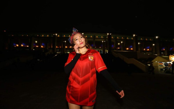 Barcelona causa locura entre chinas y japonesas en el Mundial de Clubes