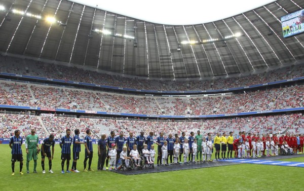 El mejores imágenes del juego de leyendas Inter de Milan-Bayern Munich