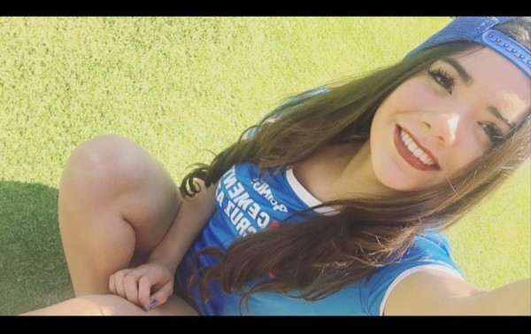 Así es Michelle Pérez, la sexy aficionada del Cruz Azul de México&nbsp;&nbsp;