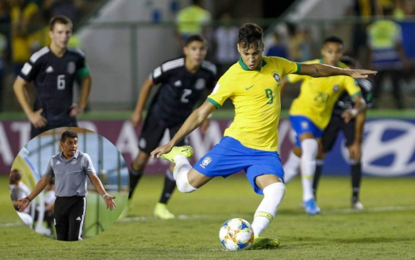 DT Sub-17 de México tira contra el VAR tras final ante Brasil: 'Lo usan cuando les conviene'