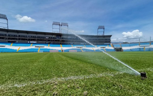 ¡Como mesa de billar! El Olímpico tiene una nueva cara para recibir a la Selección de Honduras frente a EUA
