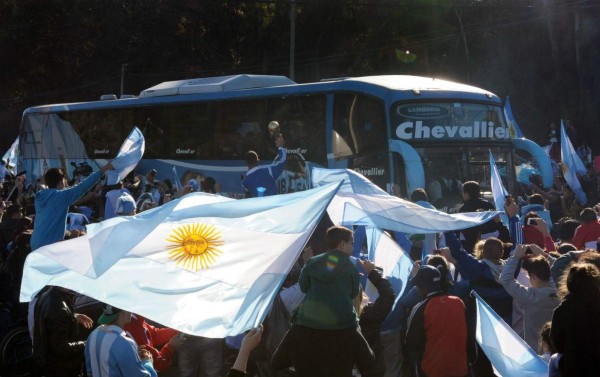 Argentina vuela por un sueño a Brasil
