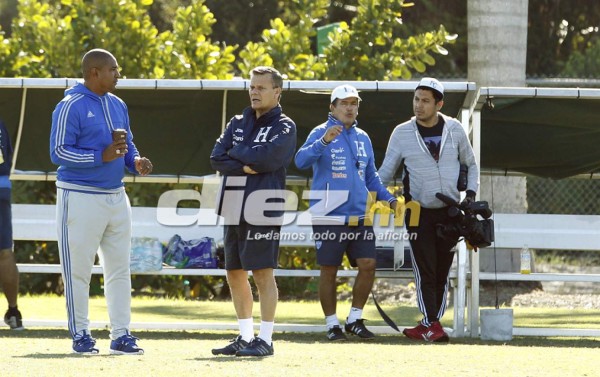 Las imágenes curiosas del entreno de Honduras en Fort Myers