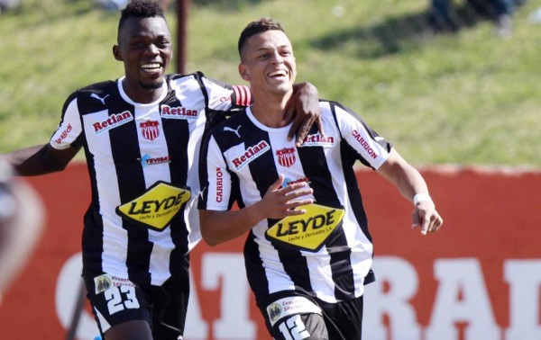 Cae en allanamiento futbolista del Vida en La Ceiba