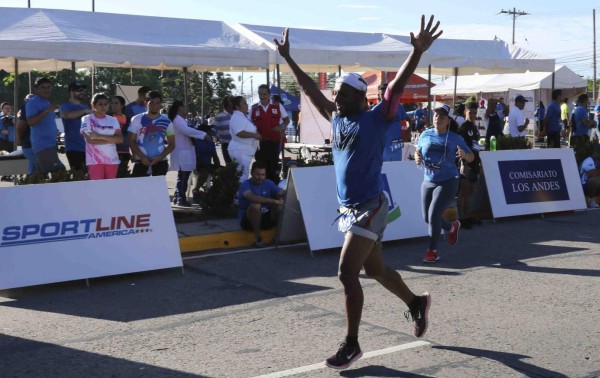 Así disfrutaron los sampedranos el Reto Merendón de Sportline