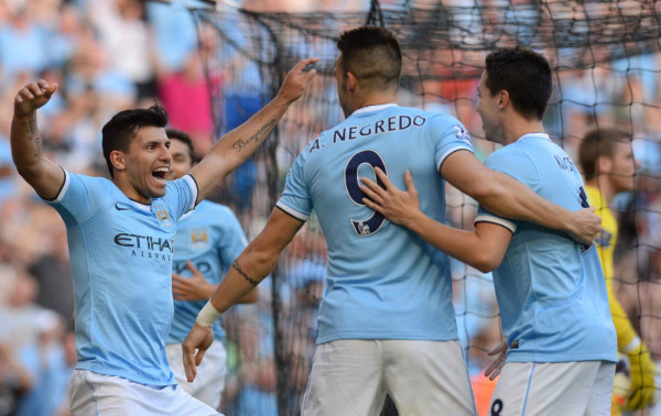 El Manchester City de Pellegrini goleó 4-1 en clásico ante el United.