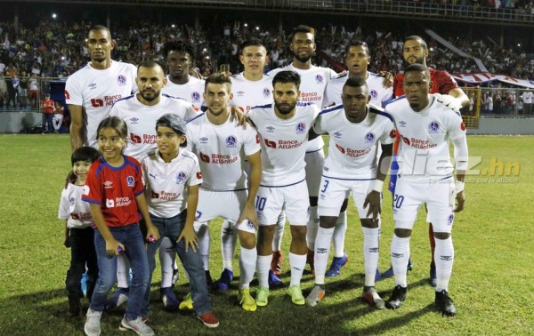 Dos años después, Olimpia vuelve a quedarse con un liderato de la Liga Nacional