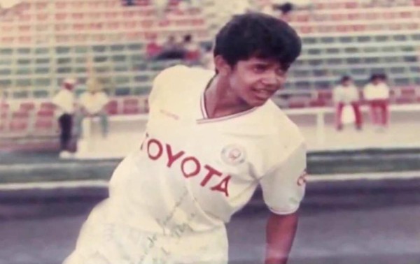 El día que Amado Guevara jugó un partido con el Olimpia en Miami