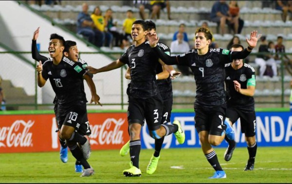 La locura de la selección Sub-17 de México tras clasificar a la final del Mundial de Brasil