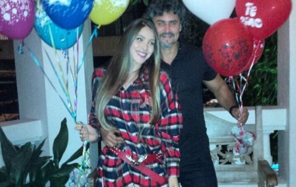 ¡QUÉ SUERTUDO! Leonel Álvarez, el técnico con la novia más bella