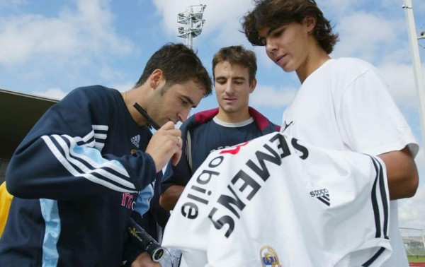 ¿A quién apoyan los famosos en el clásico Barcelona-Real Madrid?