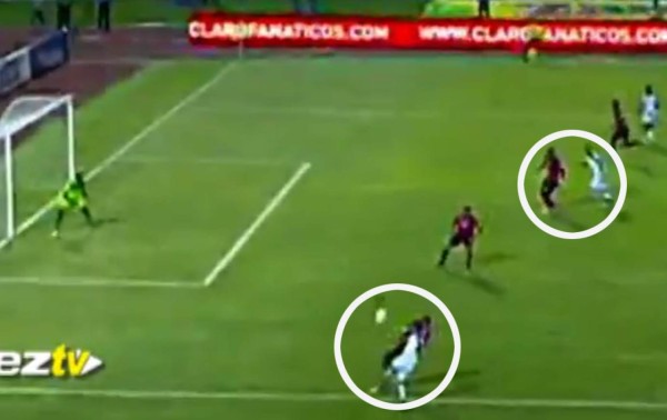 VIDEO: Otra triangulación de Honduras y gol de Eddie Hernández