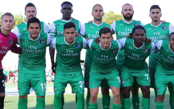 New York Cosmos se declara en bancarrota y suspende operaciones