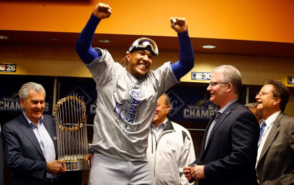 FOTOS: El festejo de los Royals luego de obtener la Serie Mundial