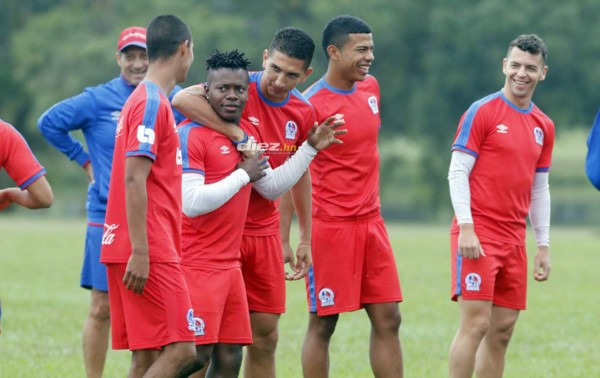 ¡Pensando en la 32! Las imágenes del arranque de pretemporada de Olimpia