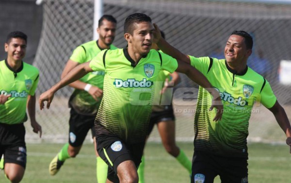 FICHAJES: Marathón lo fichó y lo envió a préstamo; Motagua anuncia regreso de legionario