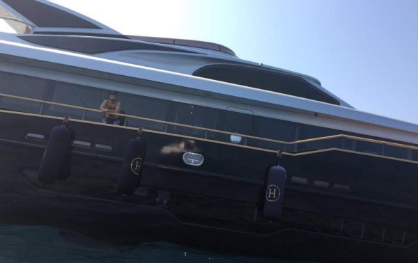 Fotos: El megayate de Benzema y otras locuras de los cracks en vacaciones