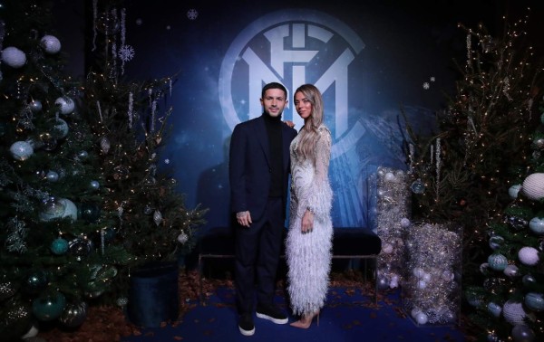 Así fue la lujosa cena de Navidad del Inter de Milán con el hondureño David Suazo de invitado