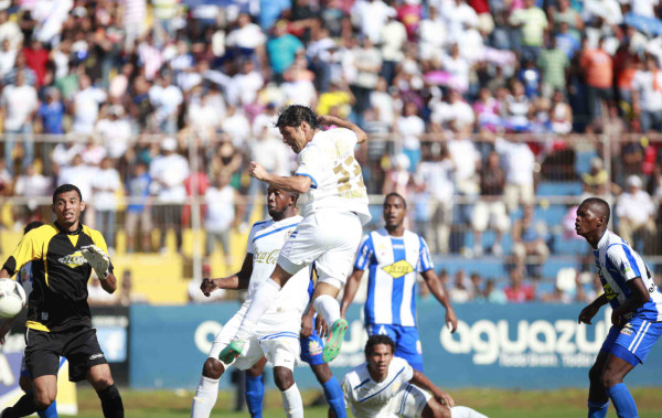 La mejores acciones de la Final del Futbol de Honduras