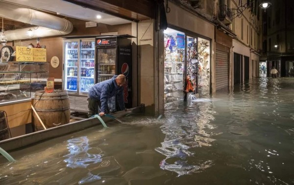 Devastación apocalíptica: Las impactantes imágenes de Venecia inundada