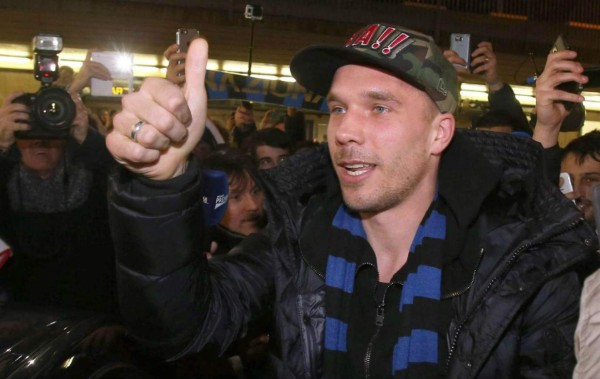 Lukas Podolski es nuevo jugador del Inter de Milán