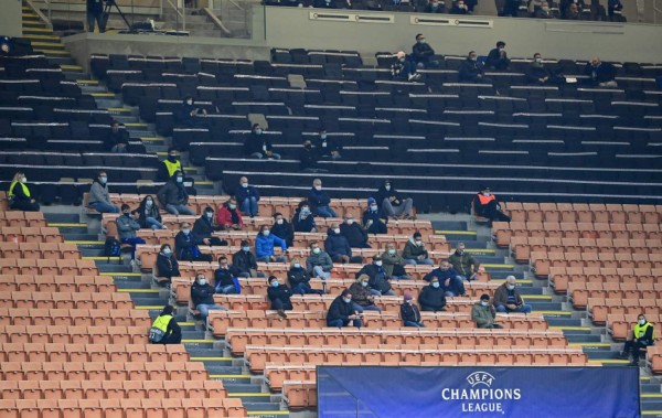 El delantero que tuvo buscarse en Google para identificarse y los rostros de dolor en el Real Madrid