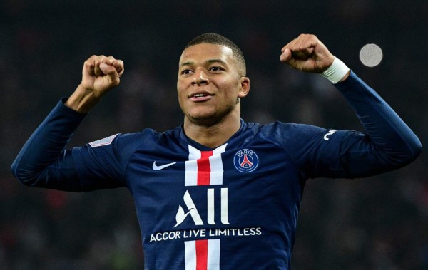 ¡Tremendo! Shenlong se apodera del PSG y así fue captado el brasileño Neymar