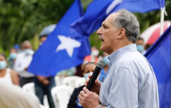 Las claves para entender las elecciones en Honduras; Guerra en redes, corrupción y fantasma del 'comunismo'