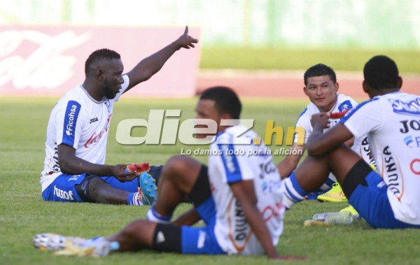 Honduras afina preparación en el estadio Olímpico