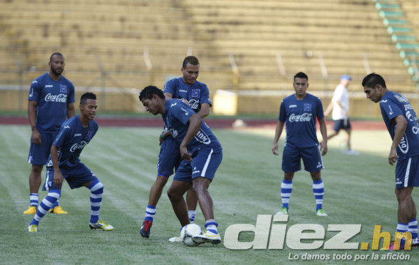 Honduras entrenó con casi toda su artillería