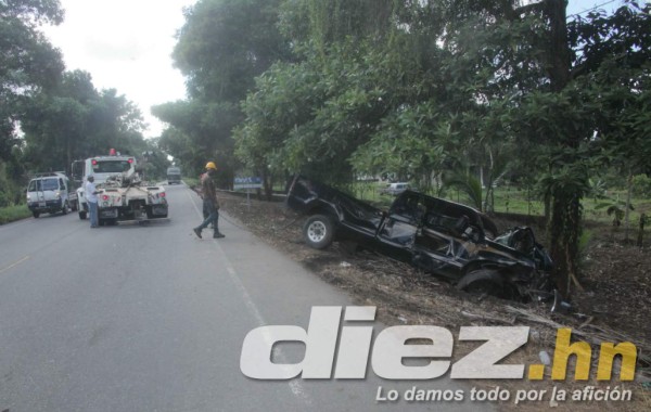 FOTOS: ¡Impactante! Así quedó el auto en el que se accidentó Jhon Paul Suazo
