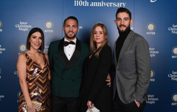 ¡De lujo! David Suazo junto a Icardi en la fiesta de Navidad del Inter de Milán