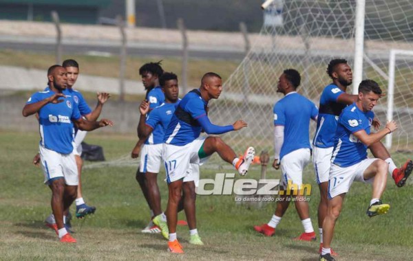¿Buen ambiente y nuevo fichaje?: Así se vio el regreso de Brayan Beckeles al entrenamiento de Olimpia
