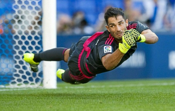 MERCADO: Un ex del Barcelona llegaría a Real Madrid y el futuro de Bale y Ochoa