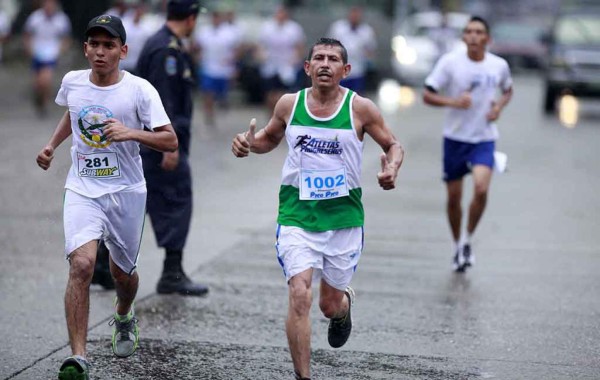 Las mejores imágenes de la Maratón ' Corriendo por la Salud”