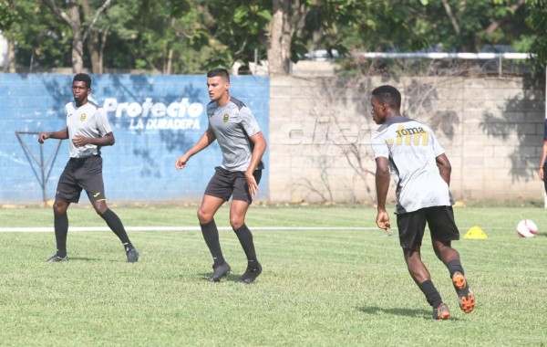 ¡Hasta cinco variantes! El 11 que perfila Real España para el torneo Apertura de Honduras