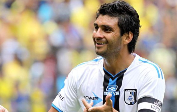 Con dos hondureños: Aficionados mexicanos que lamentan la salida de estos extranjeros de Liga MX