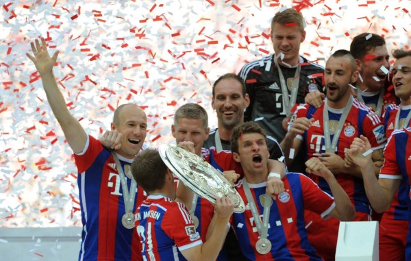 Bayern Munich estrena copa y uniforme en Alemania