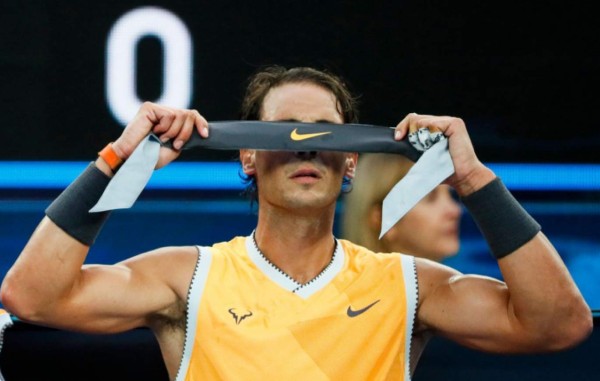 Las mejores imágenes de la paliza de Djokovic a Nadal en la final del Australian Open