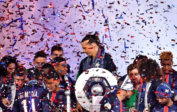 Así celebraron su título de campeón la Juventus y PSG en Europa