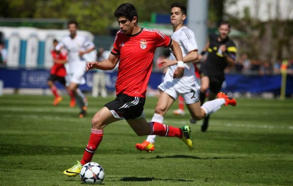 Hoy se estrenó con gol en Champions el nuevo Cristiano Ronaldo