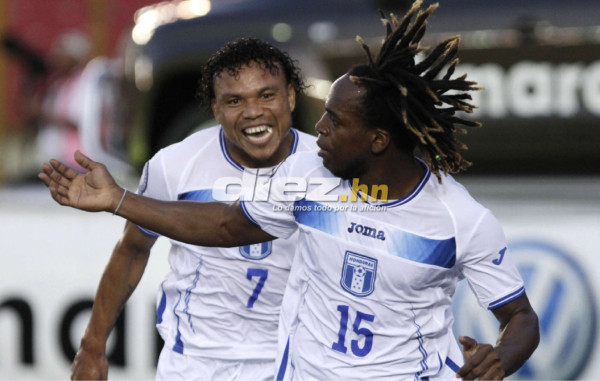 Postales Honduras Campeón Copa Uncaf 2011.