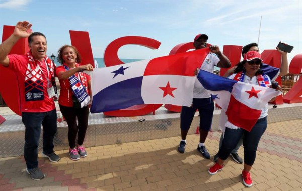 ¡Belleza panameña! Debut histórico de los canaleros acompañado de gran color de sus aficionados