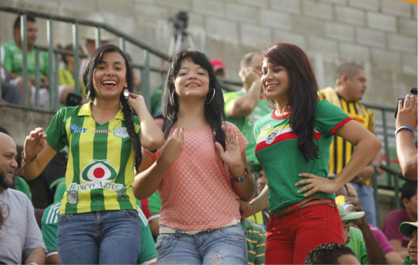 La belleza del futbol Hondureño.