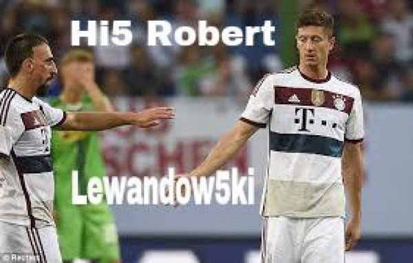 Lewandowski provoca lluvia de memes al anotar cinco goles en nueve minutos