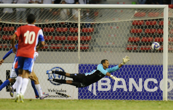 Costa Rica le arrebata la copa a Honduras.