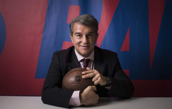 Con los fichajes: el 'Dream Team' que planea Laporta en el Barça para convencer a Messi y volver a ganar la Champions