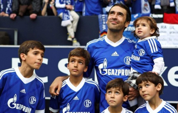 Especial: Los futbolistas que más hijos traen al mundo