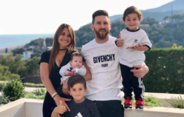 La vida de lujo de Messi en España: Una mansión, su colección de autos y un hotel de 26 millones de euros